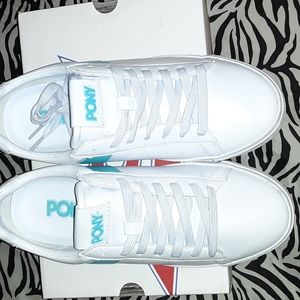 Pony white sneaker